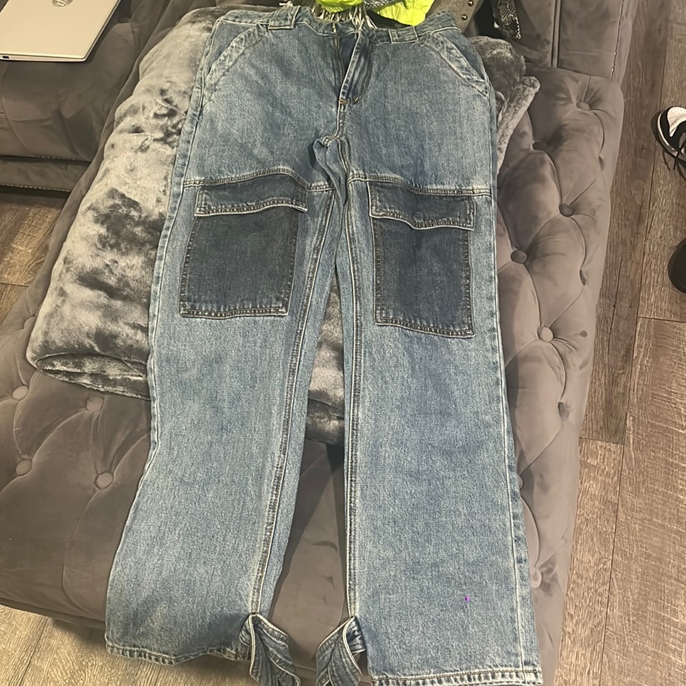 Women’s urban outfitters baggy jeans size 28